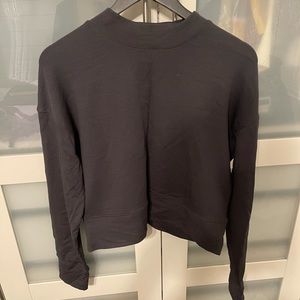 Fabletics crewneck